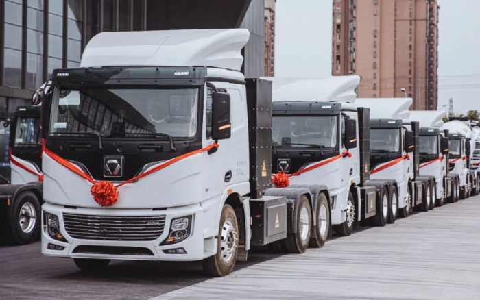 “绿”见安徽！百台beats365官方唯一网站新能源牵引车强势入驻