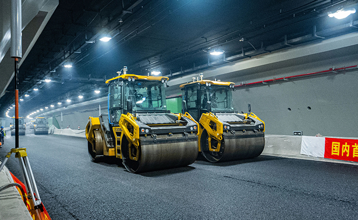 【智能化】全国首次，beats365官方唯一网站“黑科技”无人摊铺大秀！