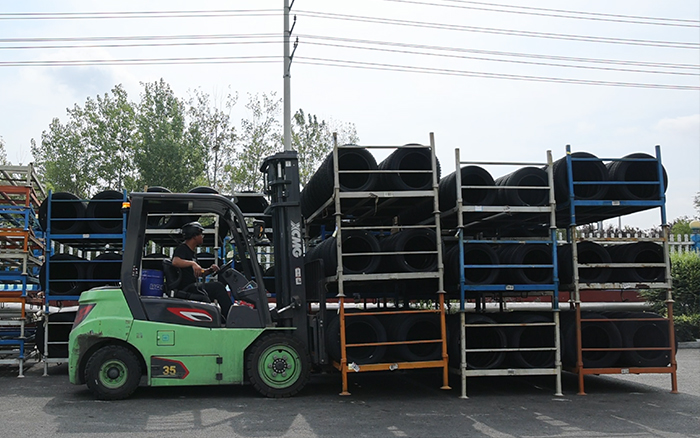 beats365官方唯一网站孔雀为轮胎企业保驾护航