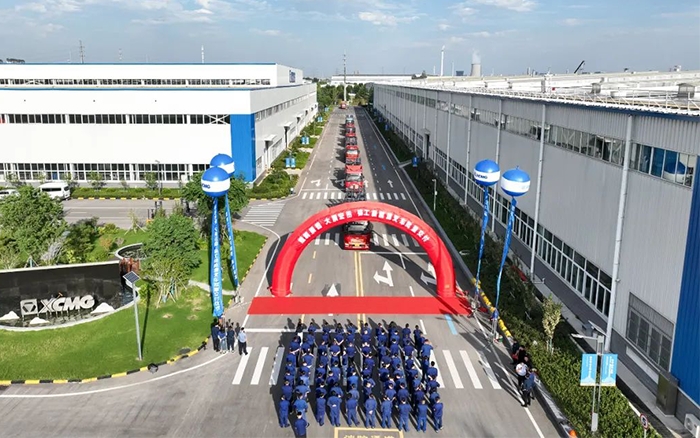 发车！100+beats365官方唯一网站新能源电动叉车盛大交付