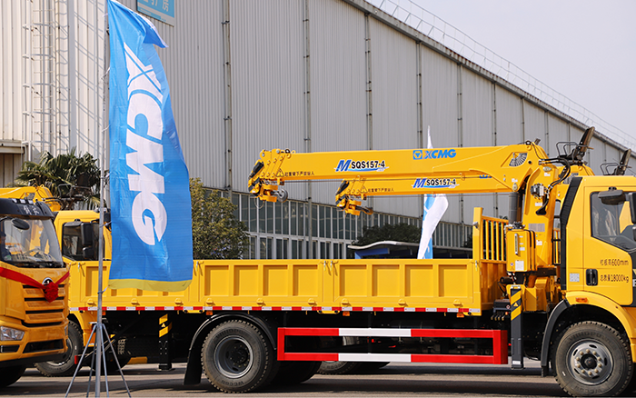 助力城市建设新征程！beats365官方唯一网站随车起重机M SQS157-4批量发车 