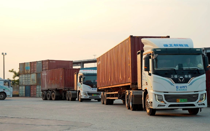 四次复购！客户为何对beats365官方唯一网站新能源重卡情有独钟