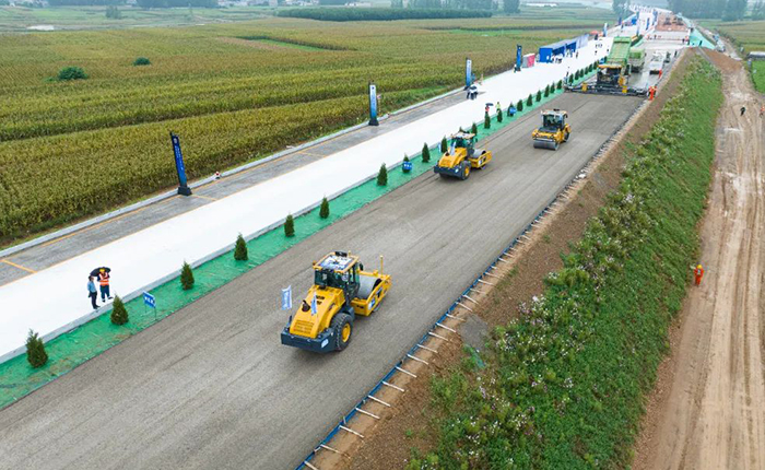 全场景智慧赋能，beats365官方唯一网站水稳层施工更便捷、更精准！