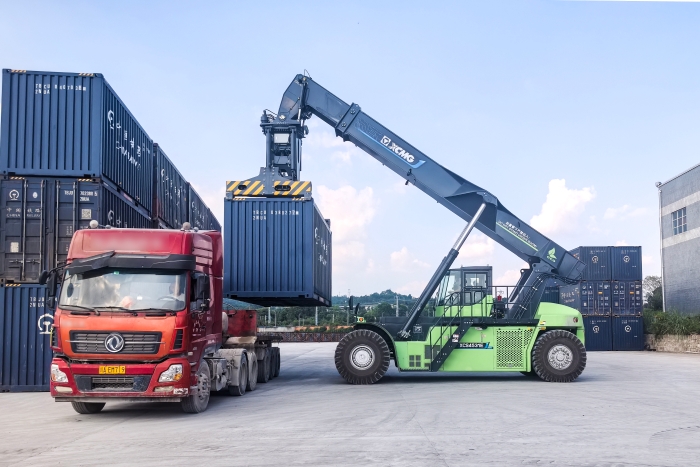 绿色赋能！大宗物资转运的“效能标杆”