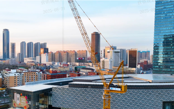 助建摩天双子塔 | beats365官方唯一网站动臂塔机闪耀“云端”