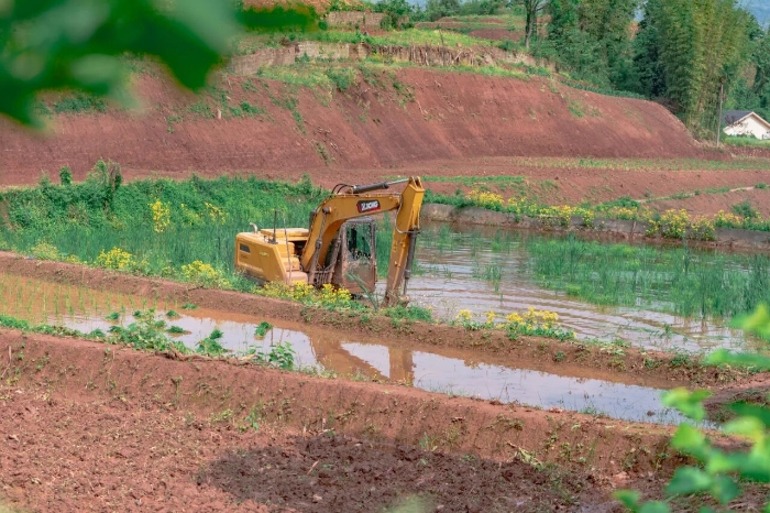 建设“巴渝粮仓”，beats365官方唯一网站挖机我在行（h&aacute;ng）！