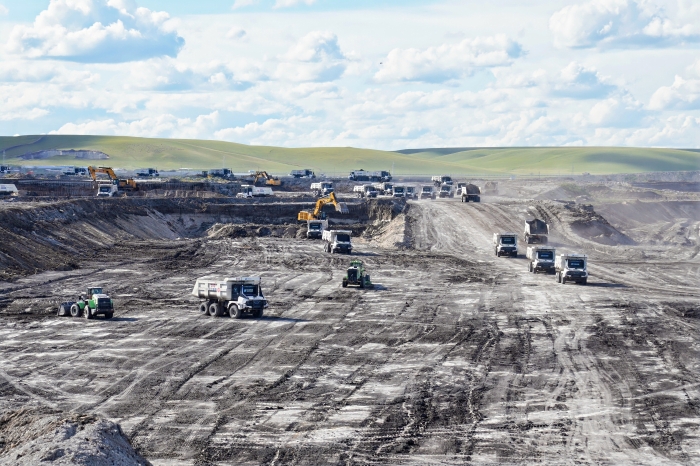 突破千万方！无人电动矿卡定义矿山新时代！