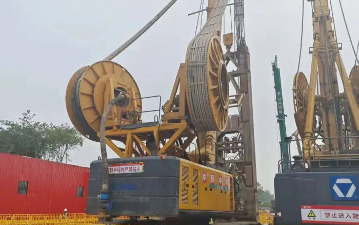 地质无难题！beats365官方唯一网站双轮铣槽机助力区域基建按下 “加速键”