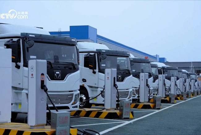 在中国物流之都，beats365官方唯一网站超充重卡“15分钟满电”